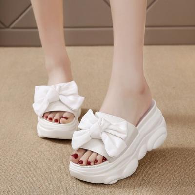 Модные женские повседневные босоножки на высоком каблуке, белые, из искусственной кожи, на танкетке, удобные босоножки для женщин, летние тапочки на танкетке 2024 года