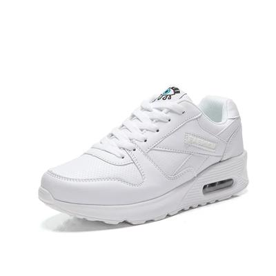 Модные женские кроссовки на танкетке, корейская повседневная спортивная обувь на шнуровке для женщин, размер 34–44, нескользящие дорожные туфли на плоской подошве