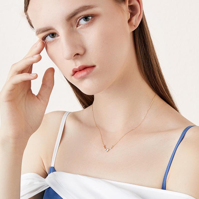925 Silver Antler Pendant Necklace for Women - Trendy Deer Clavicle Chain, Simple and Elegant Christmas Gift