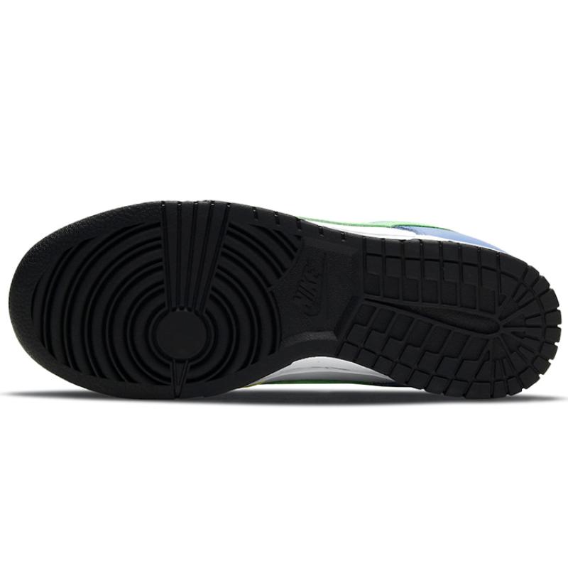 Nike Женские кеды для скейтбординга Dunk Low Green Strike DD1503-106