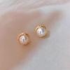 Sterling Silver S925 French Retro Geometric Round Pearl Stud Earrings Simple and Light Luxury Design Hong Kong Style Women