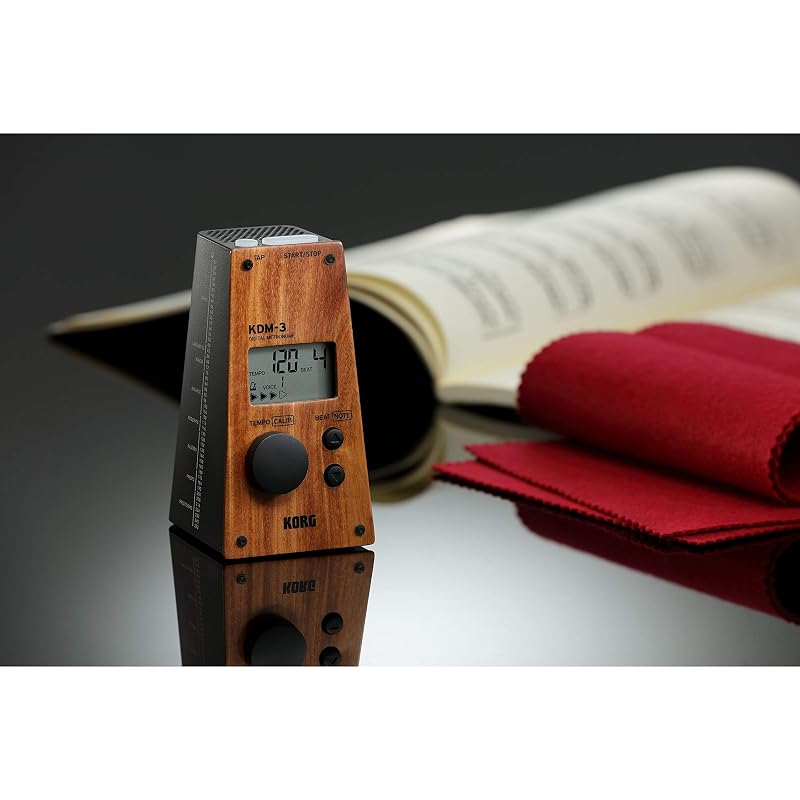 Метроном KORG KDM-3-WDBK Модель с деревянной панелью