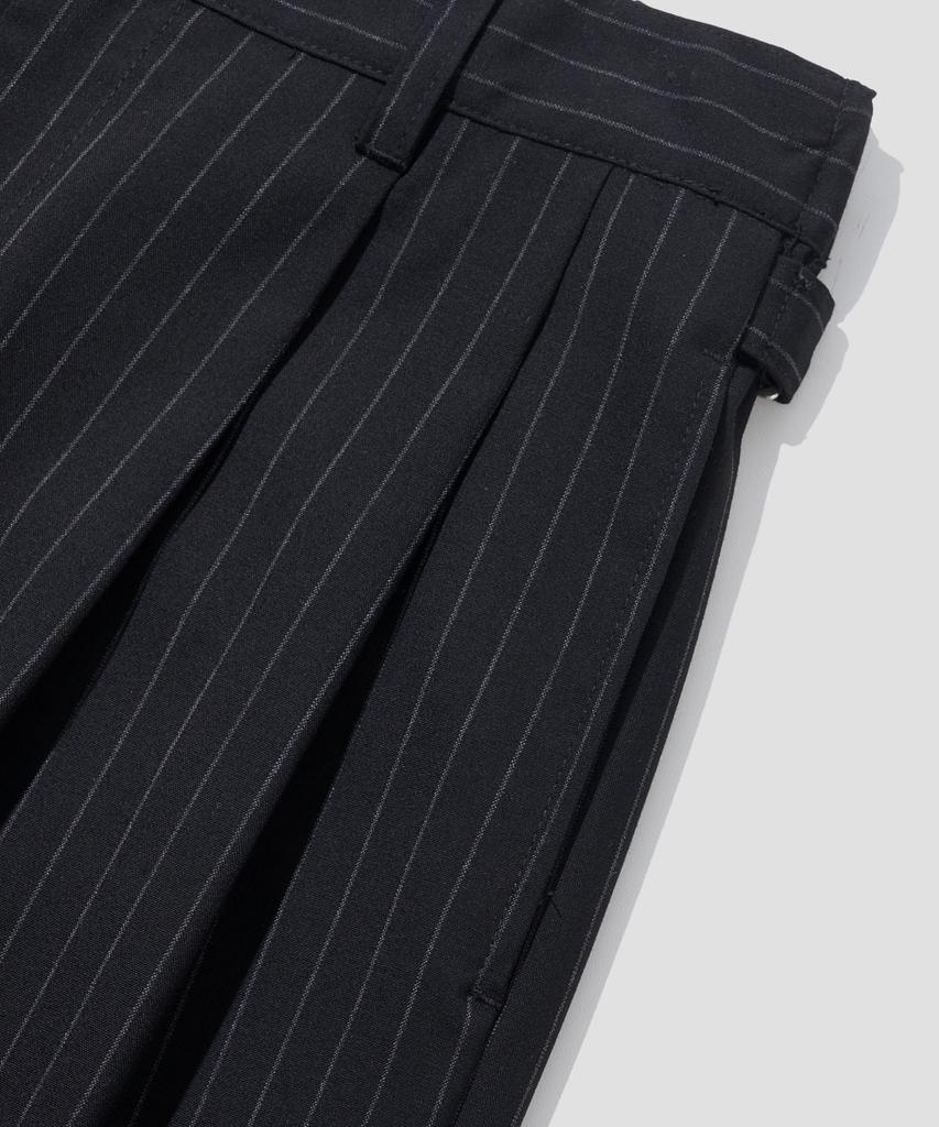 AGOD Strap Banding Wide Slacks [Black Stripe]