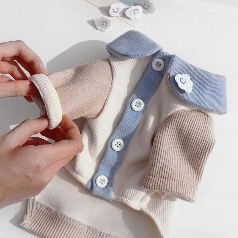 Одежда для весны и осени Нижняя рубашка для домашних животных Тедди Собака Большой медведь Кошка Померанский шпиц Йоркширский шнауцер Маленький щенок Одежда