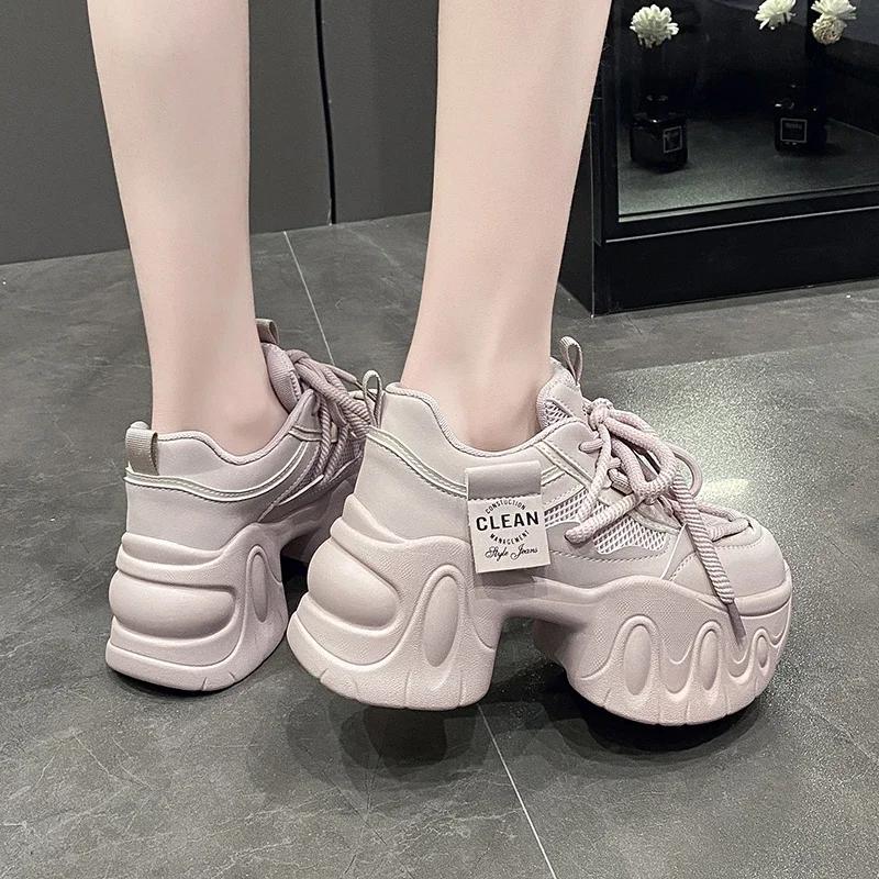 Модные осенние весенние массивные кроссовки женские на шнуровке на платформе спортивная обувь женская готические на толстой подошве на высоком каблуке женские 8 см клинья кроссовки