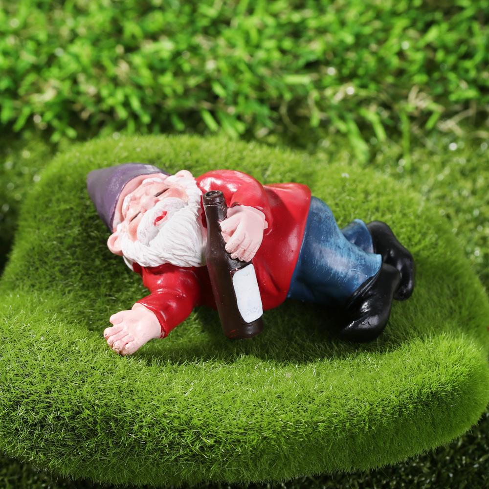 Funny Peeing Elf Drunk  Elves Dwarf Figurines Fairy Garden Micro Landscape Miniature Gnomes