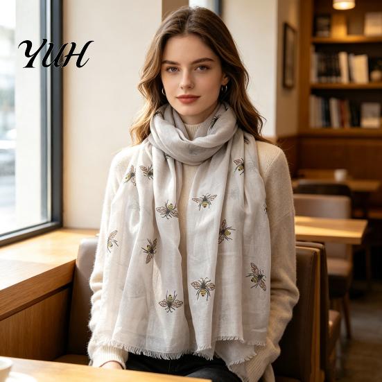 Decorative Scarf for All Seasons Lightweight Women, Cute Bee Pattern Neck Scarf, Sun Protection Headscarf Summer Soft Long Thin Shawl Wrap Vacation,