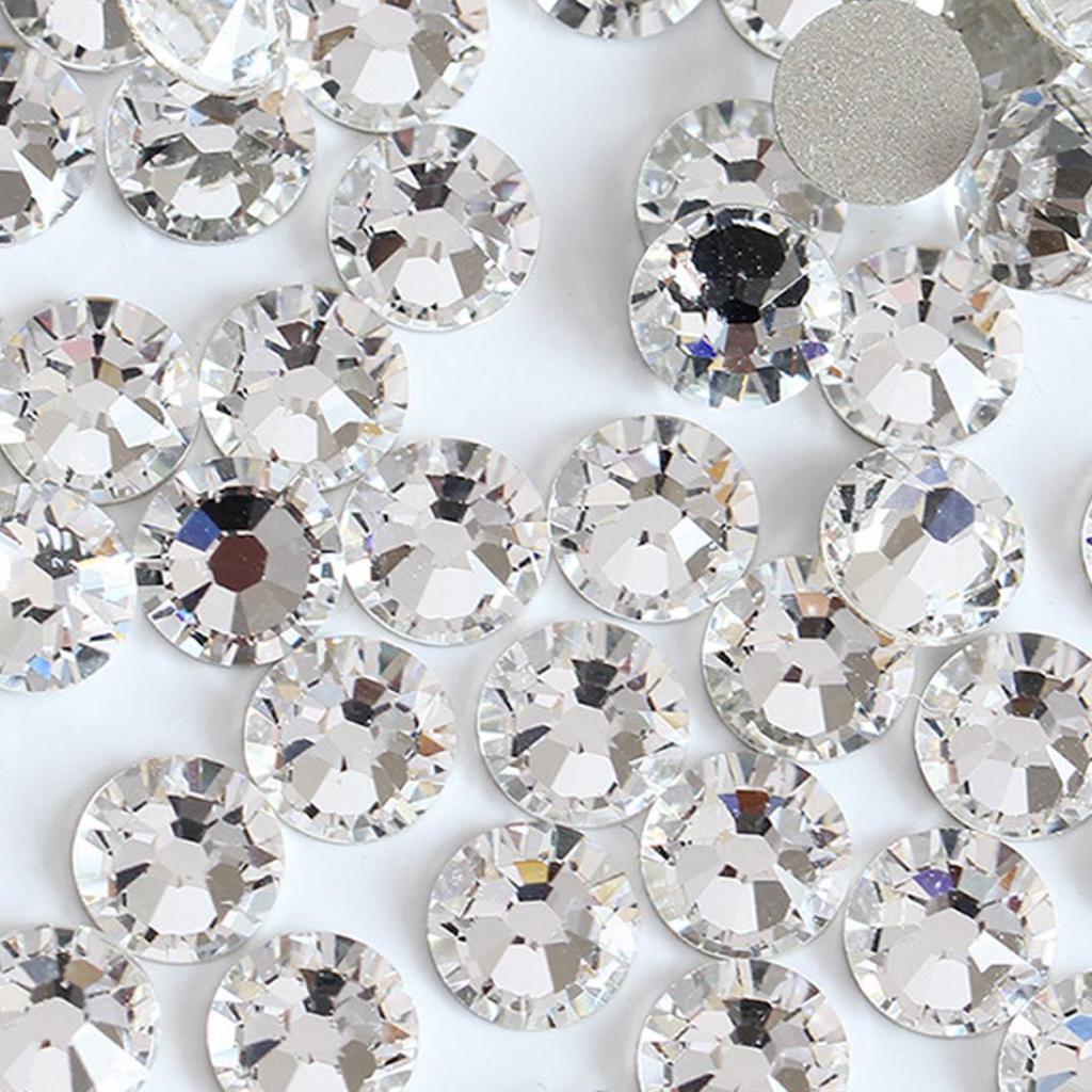 Стразы для ногтей