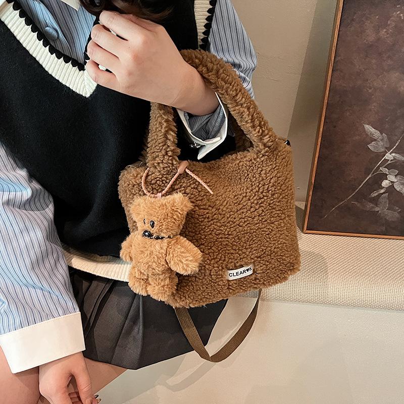 Hairy Bag Women's 2025 Autumn and Winter New Bucket Bag Cute Handbag Ins Versatile Shoulder Messenger Bag