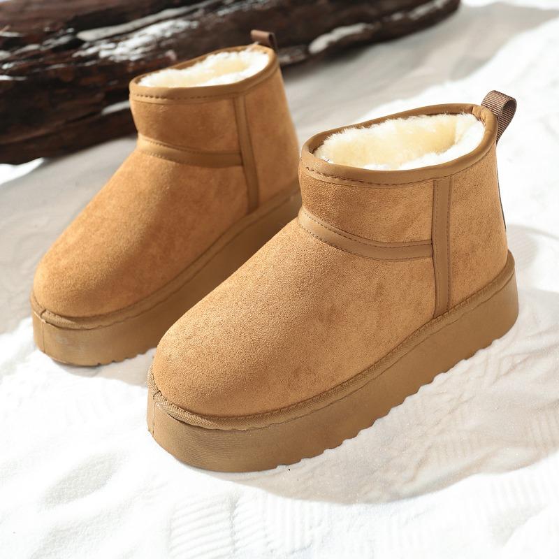 Real Sheepskin Wool Low-cut Warm Comfortable Shoes Women Fashion Short Shoes 2026 Winter Warm Boots Fur Ladies Snow Boots