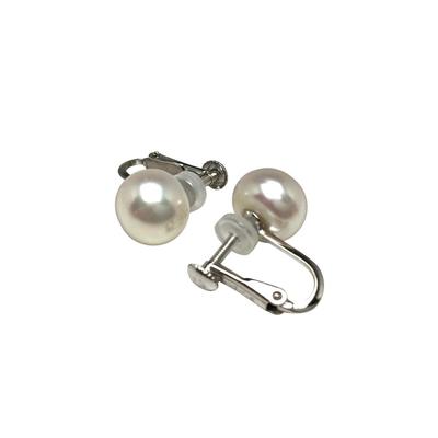 Isowa Pearl специализированный магазин жемчуга Isowa серьги из пресноводного жемчуга белые серебристые 62995 (Жемчуг Исе-Сима) 8,5-9,0 мм