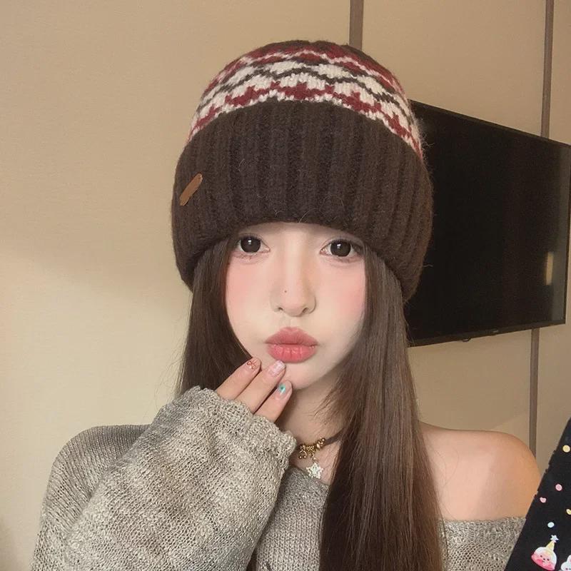 Шапка из шерсти с жаккардовым узором «Фэр-Айл» тройного сложения: Модные, теплые наушники для осени и зимы