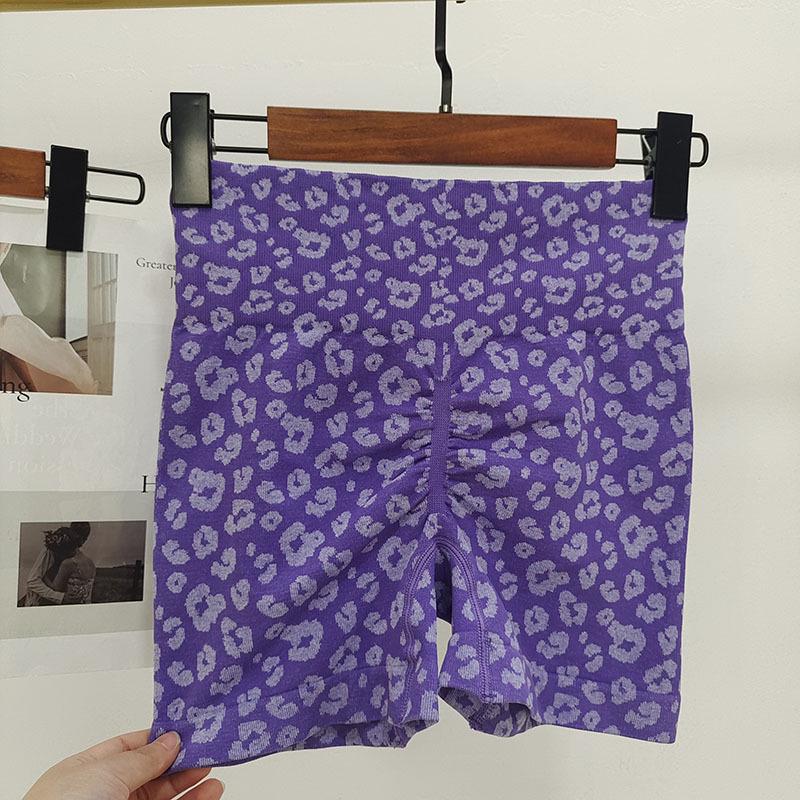 Персиковые шорты для йоги с леопардовым принтом и высокой талией - быстросохнущие, эластичные шорты для женщин