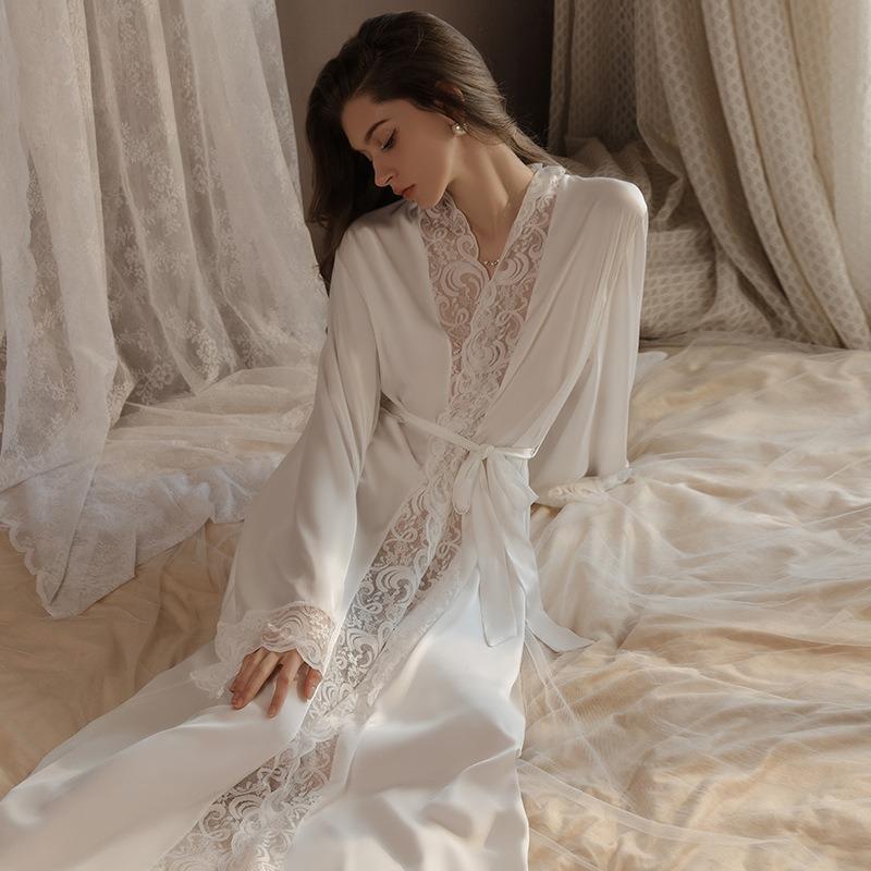Женский длинный халат из шелковистого атласа с кружевом и поясом, больших размеров, домашняя одежда