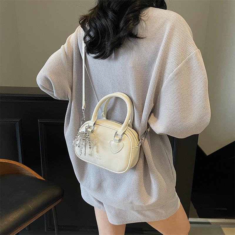 Летняя популярная маленькая сумка женская новая модная универсальная сумка через плечо высококлассная портативная сумка-боулинг