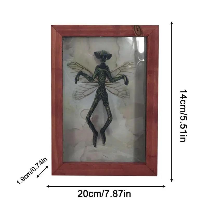 Mysterious Ghost Specimen Photo Frame Bat Display Resin Gothic Picture Frames Decor Oddities and Curiosities Taxidermy Animals