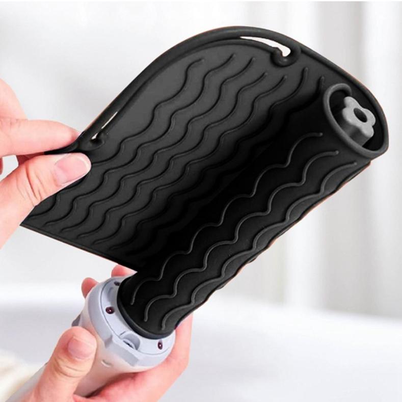 Travel Curling Iron Straightener Holder Non-Slip Pad Silicone Heat Protecting Pad