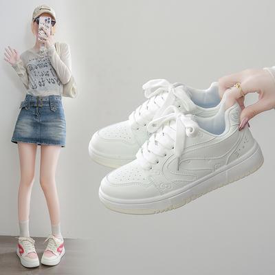 2025 маленькие белые туфли женские летние новые корейская версия ins студентки досуг спорт универсальные кеды для скейтборда уличная съемка M130