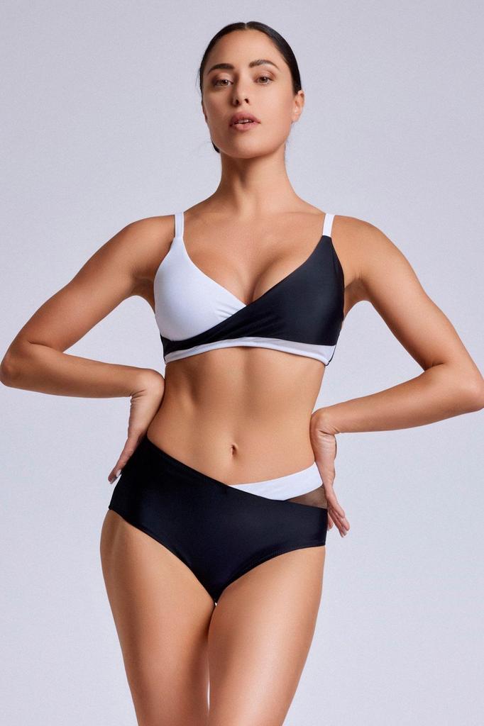 Купальник с уплотнённой чашкой, плавки слип David (87909)