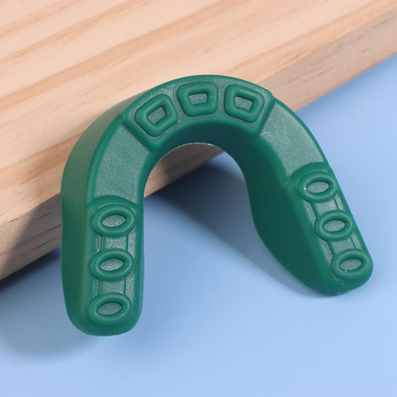 Силиконовый протектор для зубов Ночной сон Защитная капа для рта Лоток Для регби Каратэ Бруксизм Боксерская защита Тренировки Санда Стоматологические капы