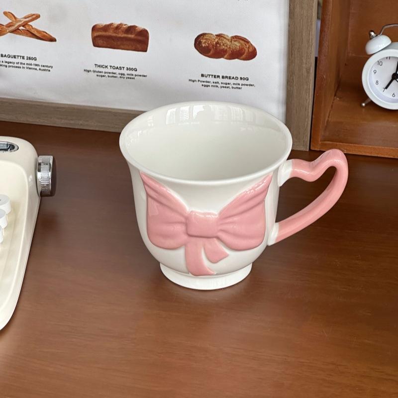 High-value Bow Ceramic Mug for Girls' Birthday Gift, Couple Drinking Cup, Girlfriend Souvenir Gift Box