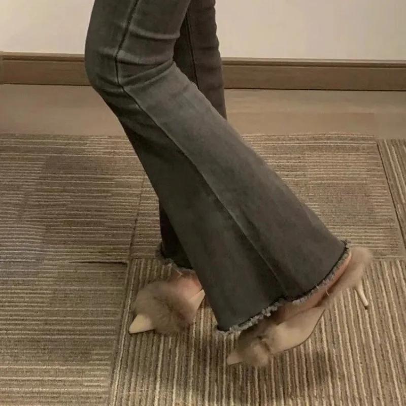 Модные сексуальные заостренные женские мюли 2024 года, зимние новые женские тапочки с закрытым носком и мехом, модная одежда для улицы, женские туфли на шпильках