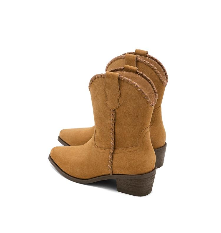 Saturday Retro Western Boots Women's 2025 Autumn/Winter New Fashionable Versatile Look Thin Pointed Suede Denim Short Boots