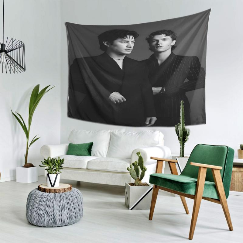 VIKAMA Elegant Monochrome Portrait Tapestry Has Added A Sophisticated Vibe Ideal For Elevating Bedroom Living Room