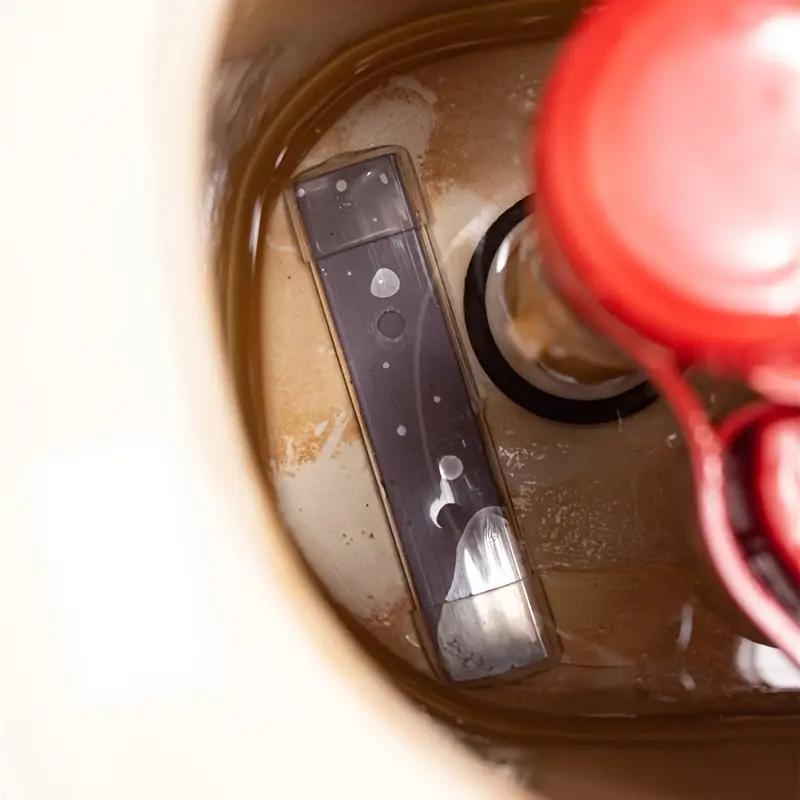 Магнитный очиститель для туалета - без химикатов, пластиковый материал, подходит для туалета, не требует батареек