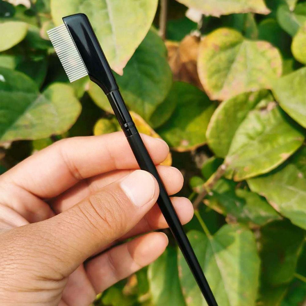 Comb Curler, Makeup Brush Brow Comb Eyelash Brush Eyelash Comb with Cover Eyelashes Separator