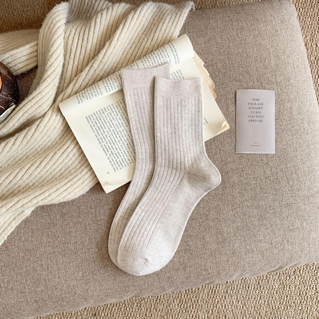 Носки Темно-красные с Лошадью Сезон Двухигольная Вышивка Свадьба Новый год 2026 Год Лошади Носки