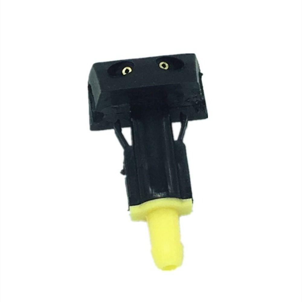 TIIDA SYLPHY Automobile Wiper Nozzles Wiper Blade Car Windscreen Washer Water Spray Jets Nozzles