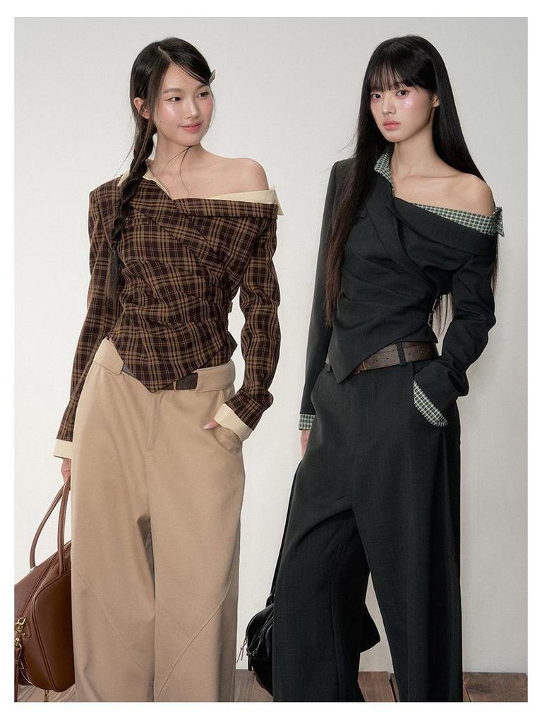 Осенняя клетчатая рубашка с длинным рукавом и открытыми плечами для женщин, приталенная, стройнящая, великолепный дизайн