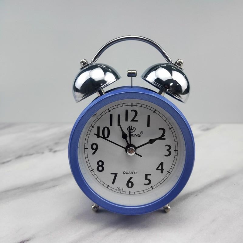 Metal Bedside Alarm Clock With Large Sound And Quiet Function For Home And Dormitory