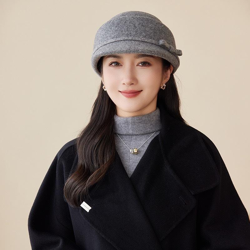 Autumn and Winter Light Luxury Wool, Short-brimmed Cap, Feminine Versatile Hat, Small Equestrian Hat