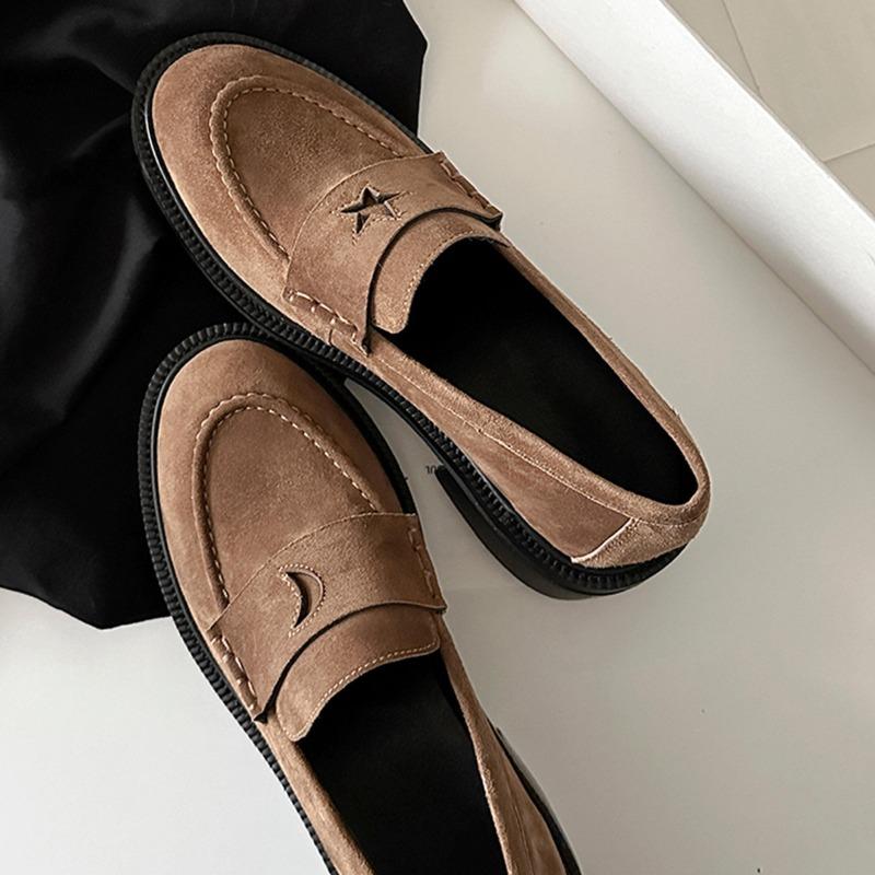 Новые винтажные женские повседневные кожаные туфли на платформе с круглым носком, нишевые