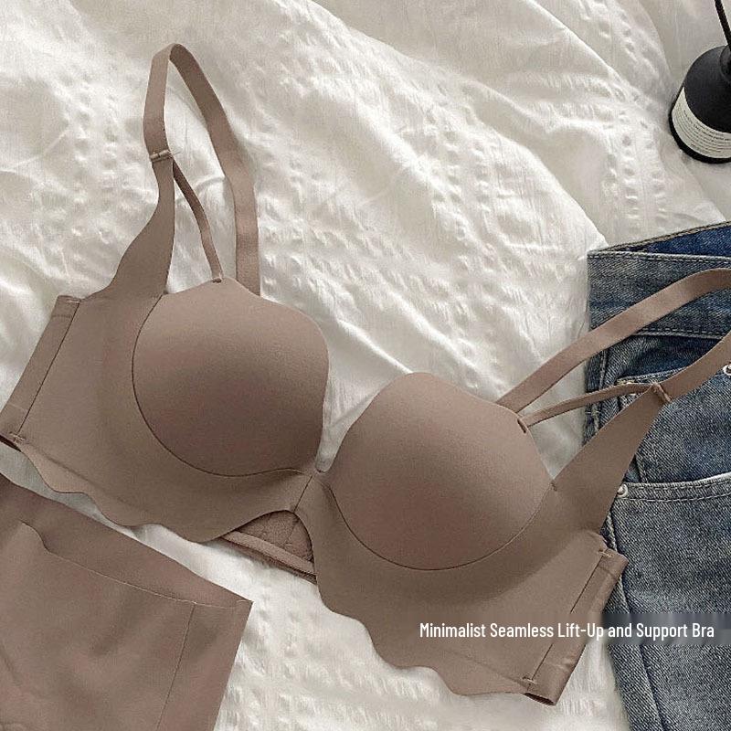 2023 Бесшовный бюстгальтер с чашками-лепестками: Подчеркивает маленькую грудь благодаря поддержке на косточках