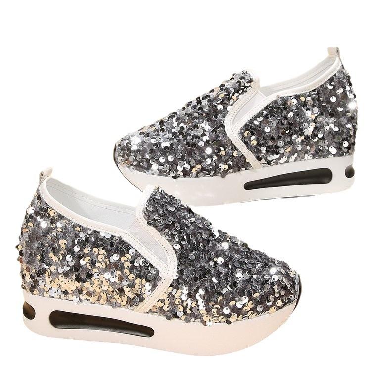 2024 осень новый стиль большой размер пайетки внутренняя высота увеличивает повседневные одинарные туфли женские дышащие и легкие одна педаль