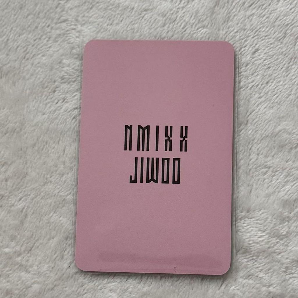 [USED] NMIXX Jiwoo Play82 LA Bonus Trading Card