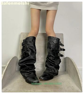 Модные женские ботинки с плиссировкой, свободные, с пряжкой, черные, на толстом каблуке, в стиле ретро, ботинки до колена, 2025, зимняя мода, на плоской подошве