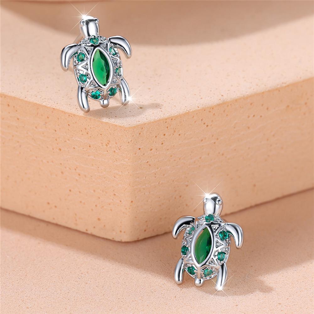 Cute Female Green Turtle Zircon Stone Stud Earrings Silver Color Dainty Gift Wedding Jewelry For Women