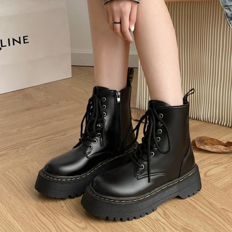 Женские мотоциклетные ботинки на шнуровке, женские ботинки на платформе и толстом каблуке высотой 5 см, повседневные ботинки в британском стиле с толстой подошвой, увеличивающие рост