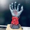 Berserk Resin Devil Hand Sculpture Heart Комплект ожерелий Реалистичный Череп Руна