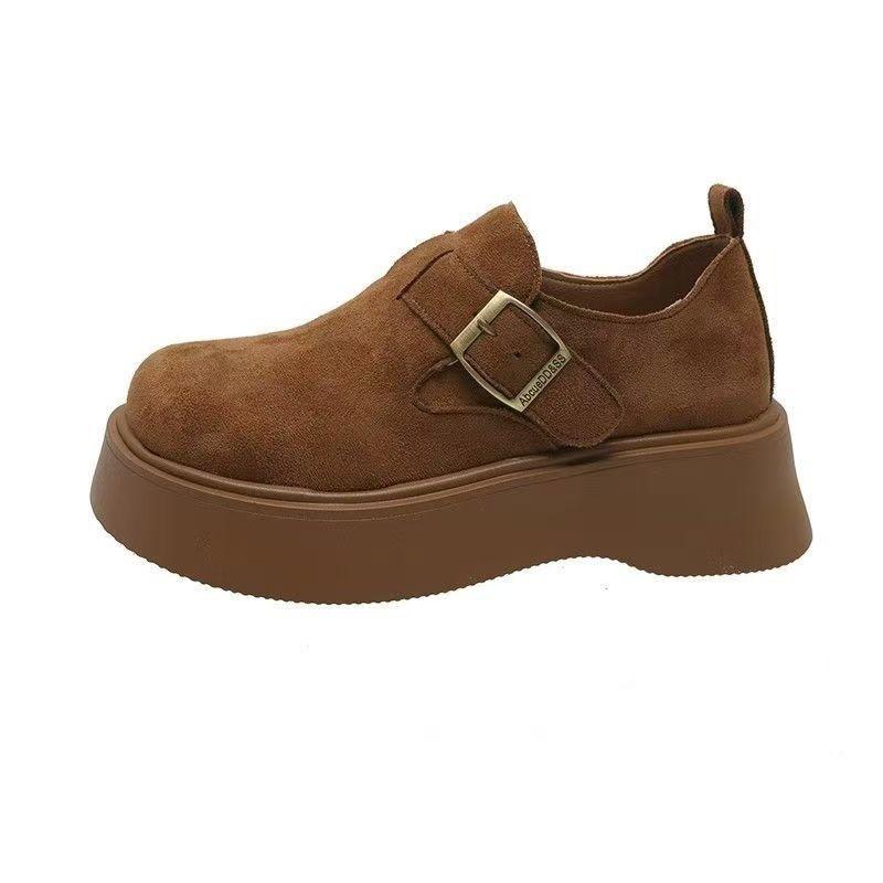 Womens Retro Platform Loafers With Metal Accents For Fall Winter Casual Wear