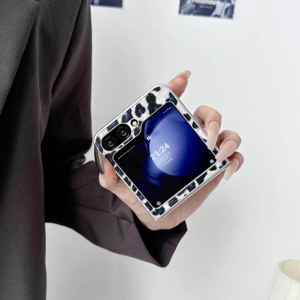 Silver Border Leopard Print Phone Case for Samsung Galaxy Z Flip 7 6 5 4 3 PU Leather Protective Cover