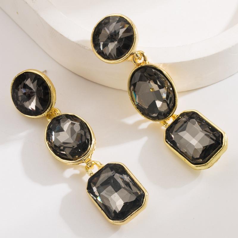 High-end party earrings women's super flash fashion wind alloy geometric earrings glass diamond earrings