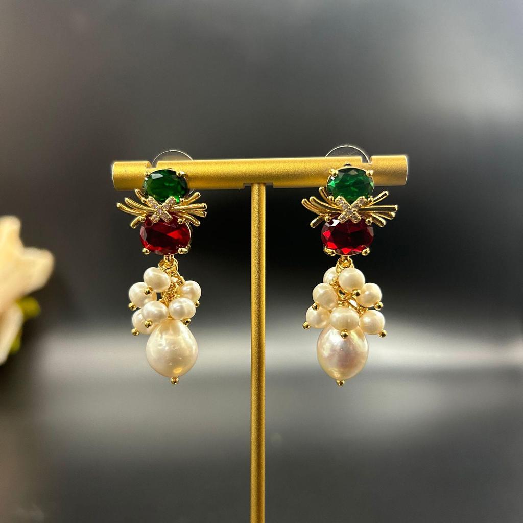 French Christmas Reindeer Pearl Earrings - Retro Flower Design for Autumn & Winter