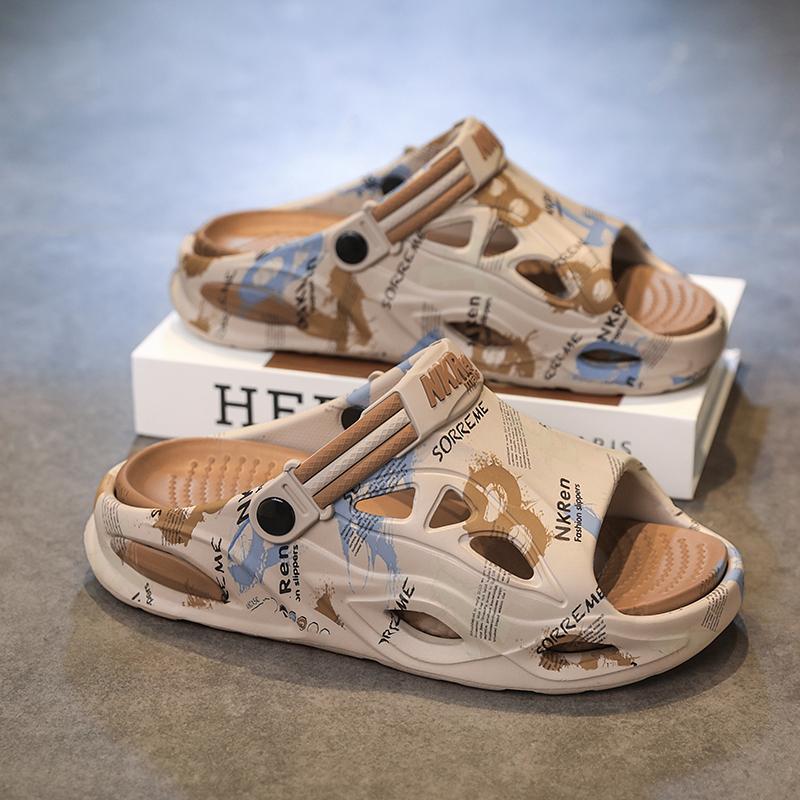 Fashion Men's Slippers Lightweight Non Slip Sandals Summer Wear Resistant Beach Shoes for Men Outdoor Casual Comfortable Slides Men