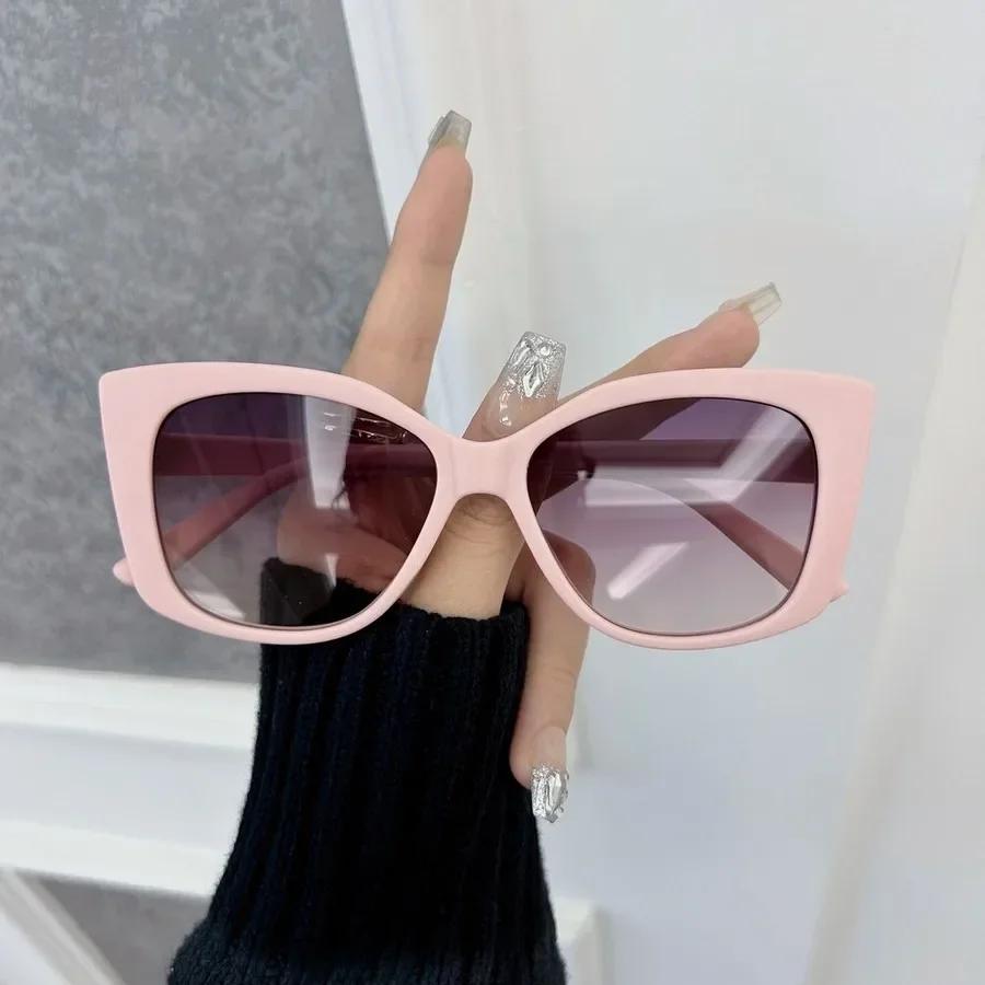 Square Sunglasses Women Men Classic Vintage Fashion Personality Glasses Stylish Casual Minimalist