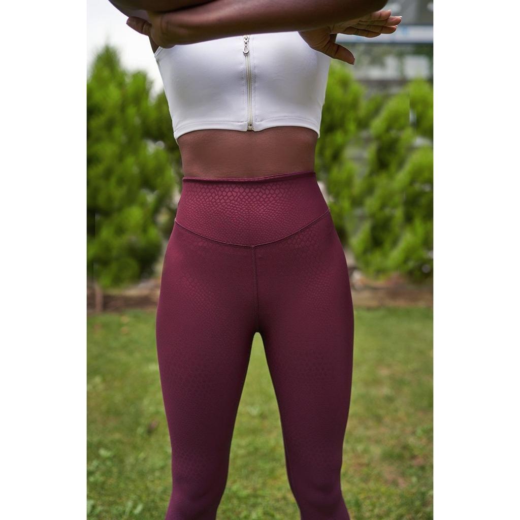 Спортивные леггинсы цвета змеиной кожи сливового цвета с экстра высокой талией